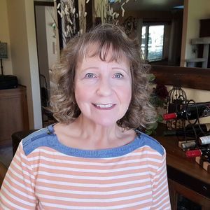 Meet your Posher, Kathy short